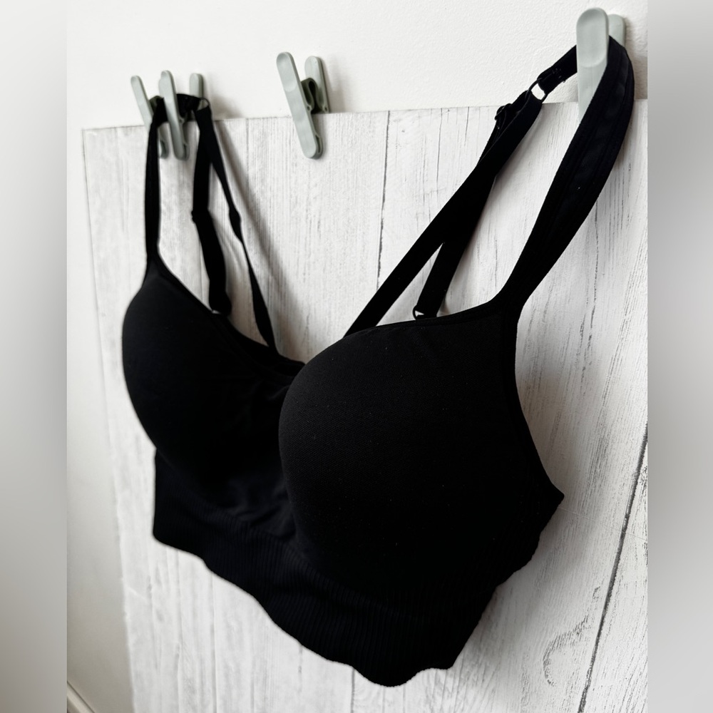 Victoria's Secret Classic Black sports Bra wireless